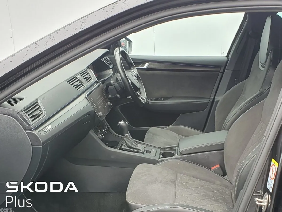 Skoda Superb Saloon, Diesel, 2023, Black