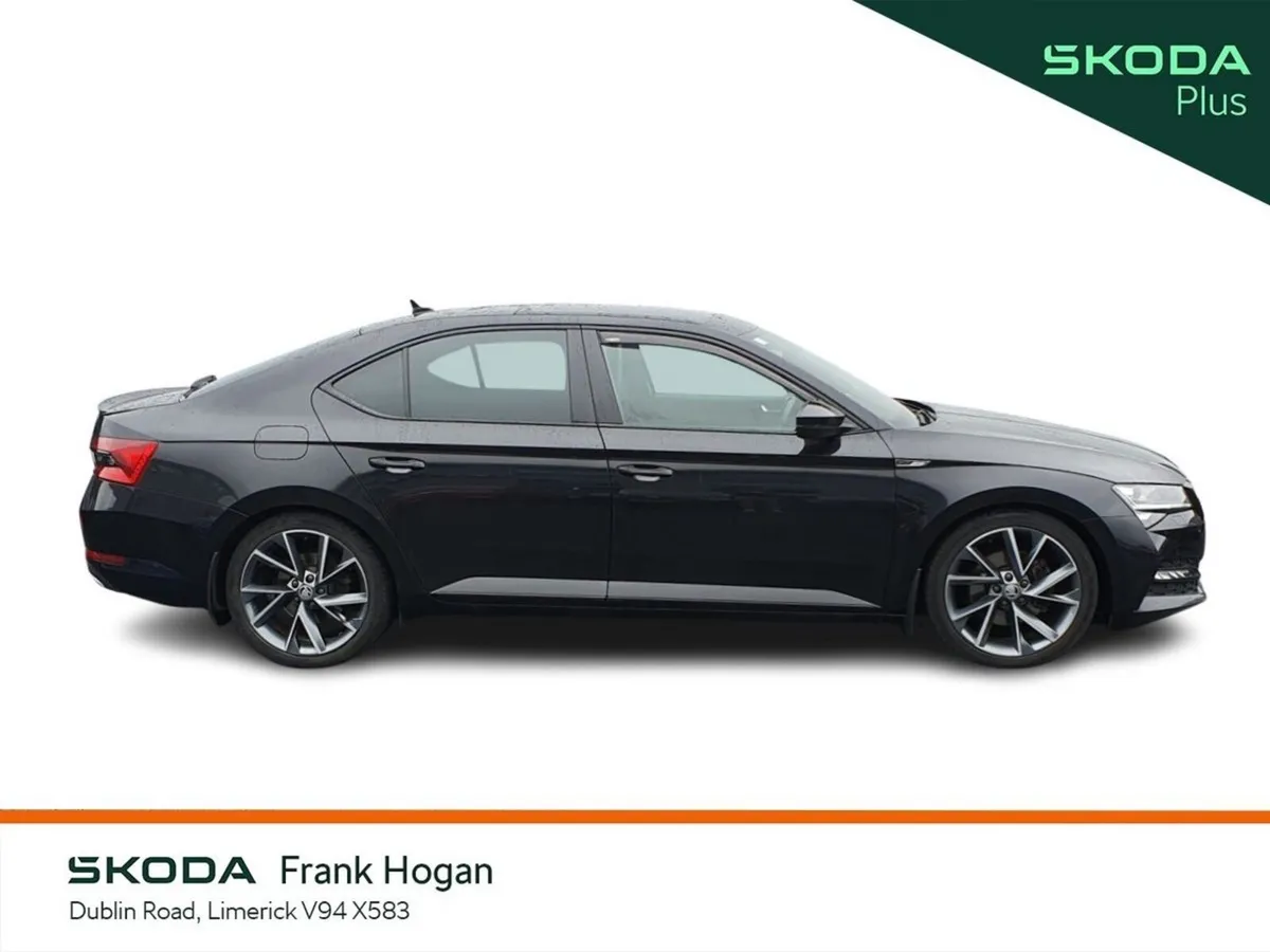 Skoda Superb Saloon, Diesel, 2023, Black