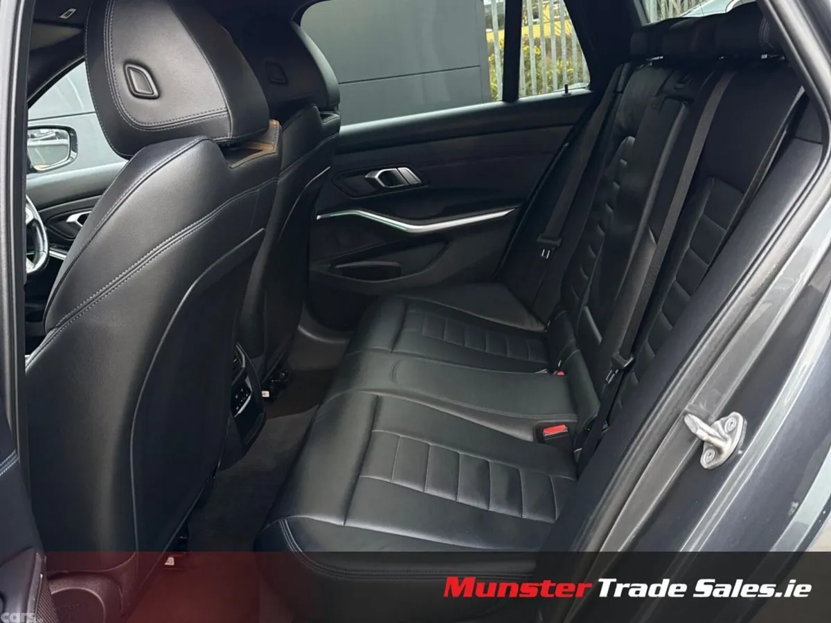 BMW 3-Series Estate, Diesel, 2021, Grey