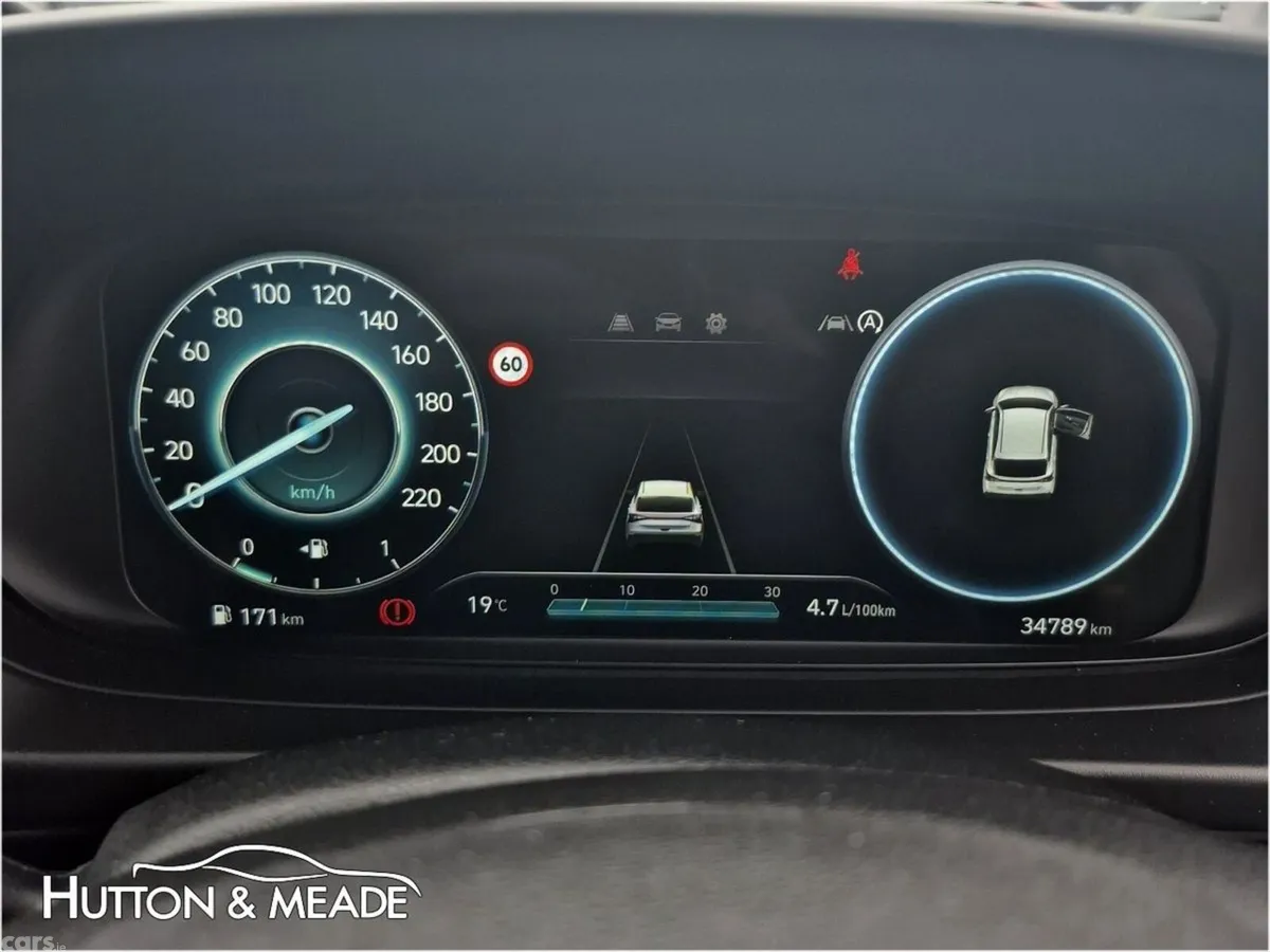Hyundai i20 Hatchback, Petrol, 2024, Yellow
