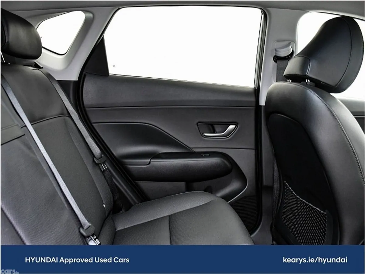 Hyundai KONA SUV, Electric, 2026, Silver