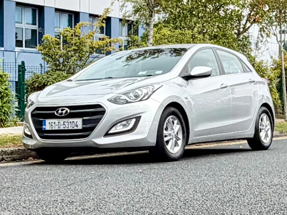 Hyundai i30 Hatchback, Diesel, 2016, Silver