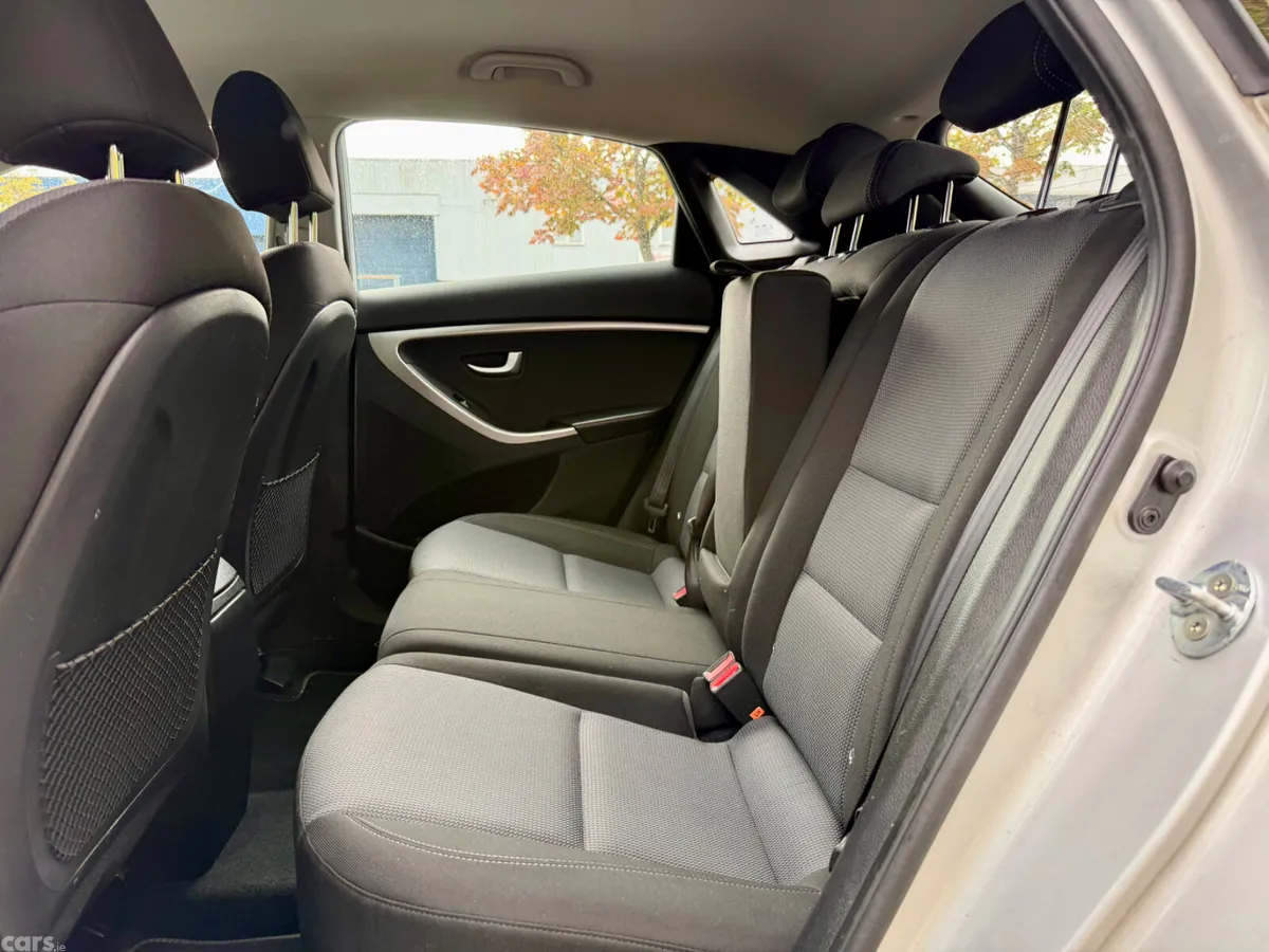 Hyundai i30 Hatchback, Diesel, 2016, Silver