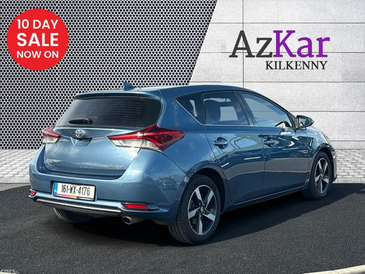 Toyota Auris Hatchback, Diesel, 2016, Blue