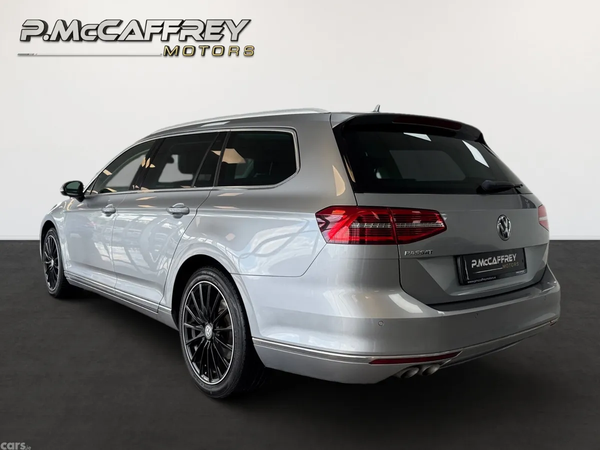 Volkswagen Passat Estate, Diesel, 2018, Silver
