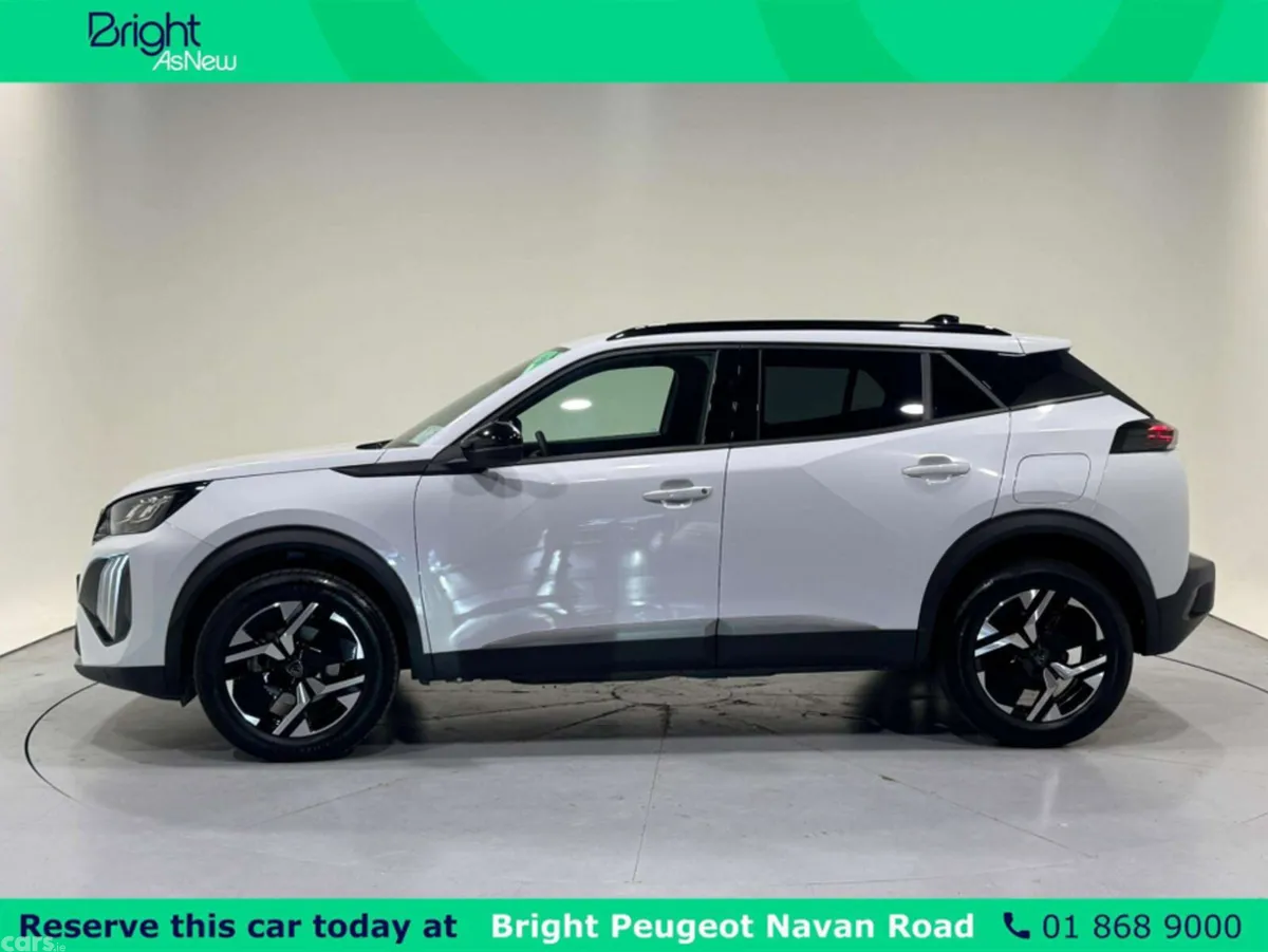 Peugeot 2008 MPV, Petrol, 2025, White