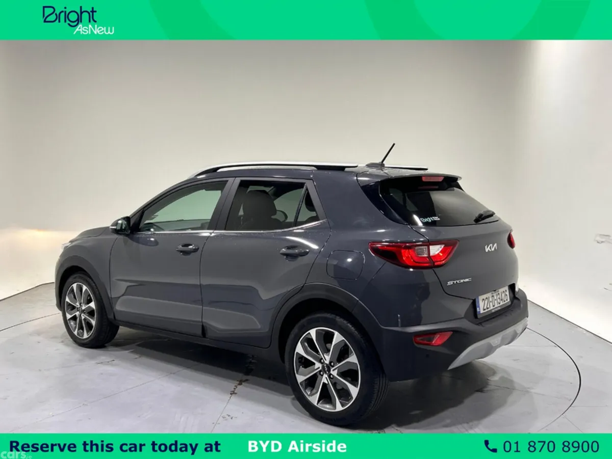Kia Stonic SUV, Petrol Hybrid, 2022, Grey