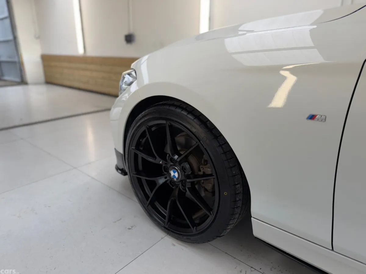 BMW 1-Series Hatchback, Diesel, 2017, White