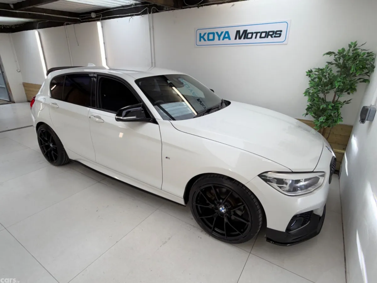BMW 1-Series Hatchback, Diesel, 2017, White
