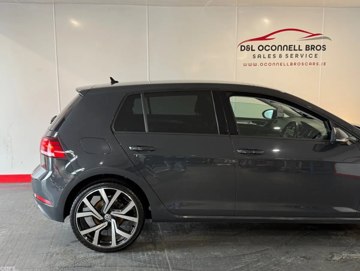 Volkswagen Golf Hatchback, Petrol, 2021, Grey