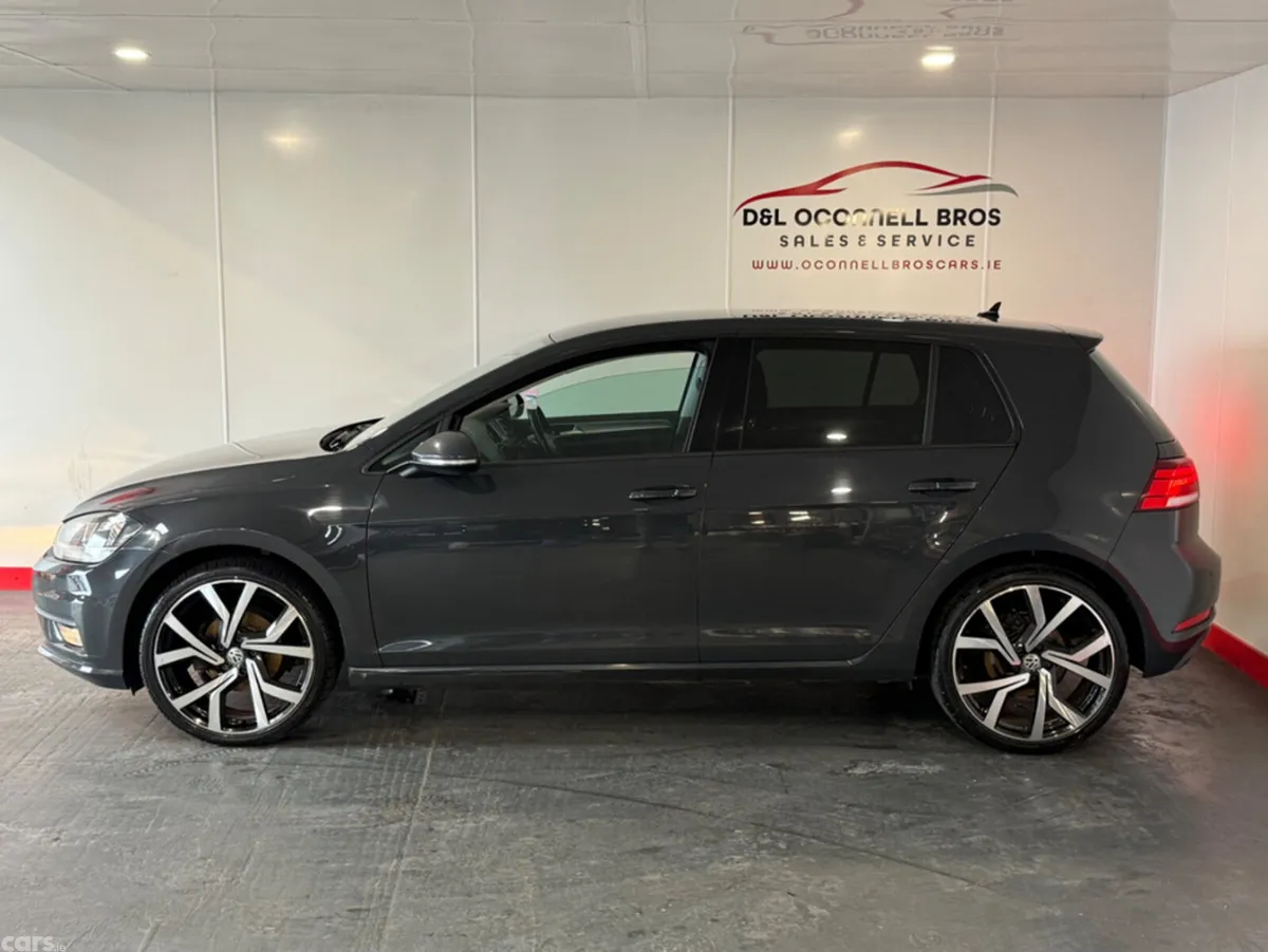 Volkswagen Golf Hatchback, Petrol, 2021, Grey