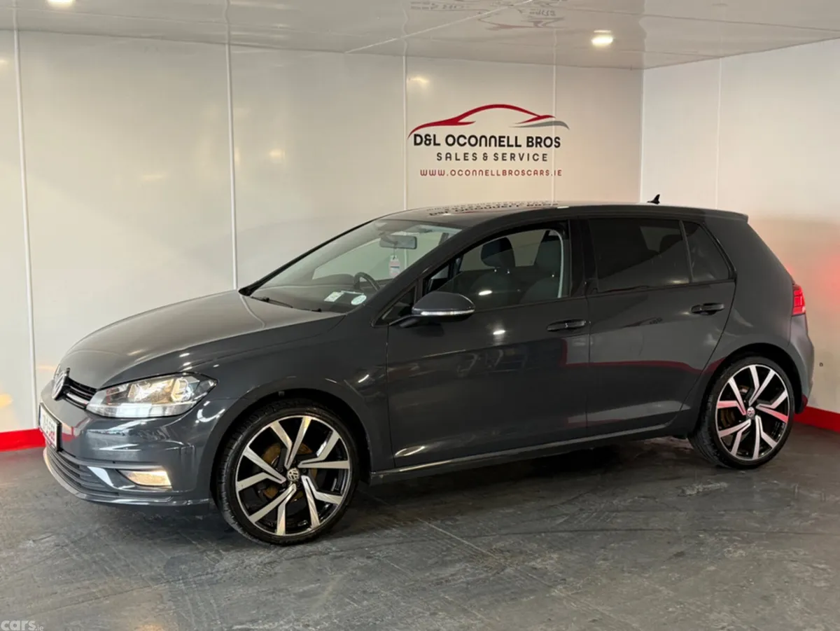 Volkswagen Golf Hatchback, Petrol, 2021, Grey