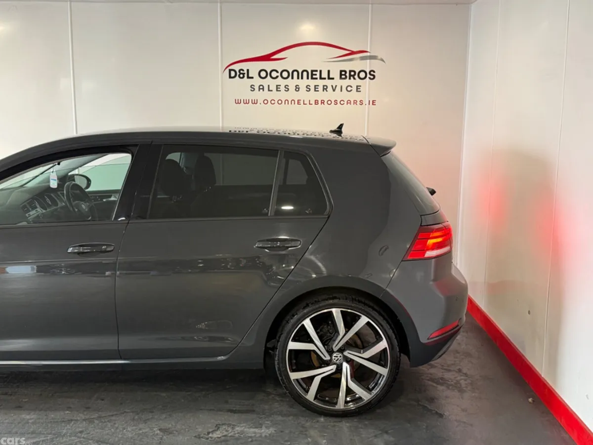 Volkswagen Golf Hatchback, Petrol, 2021, Grey