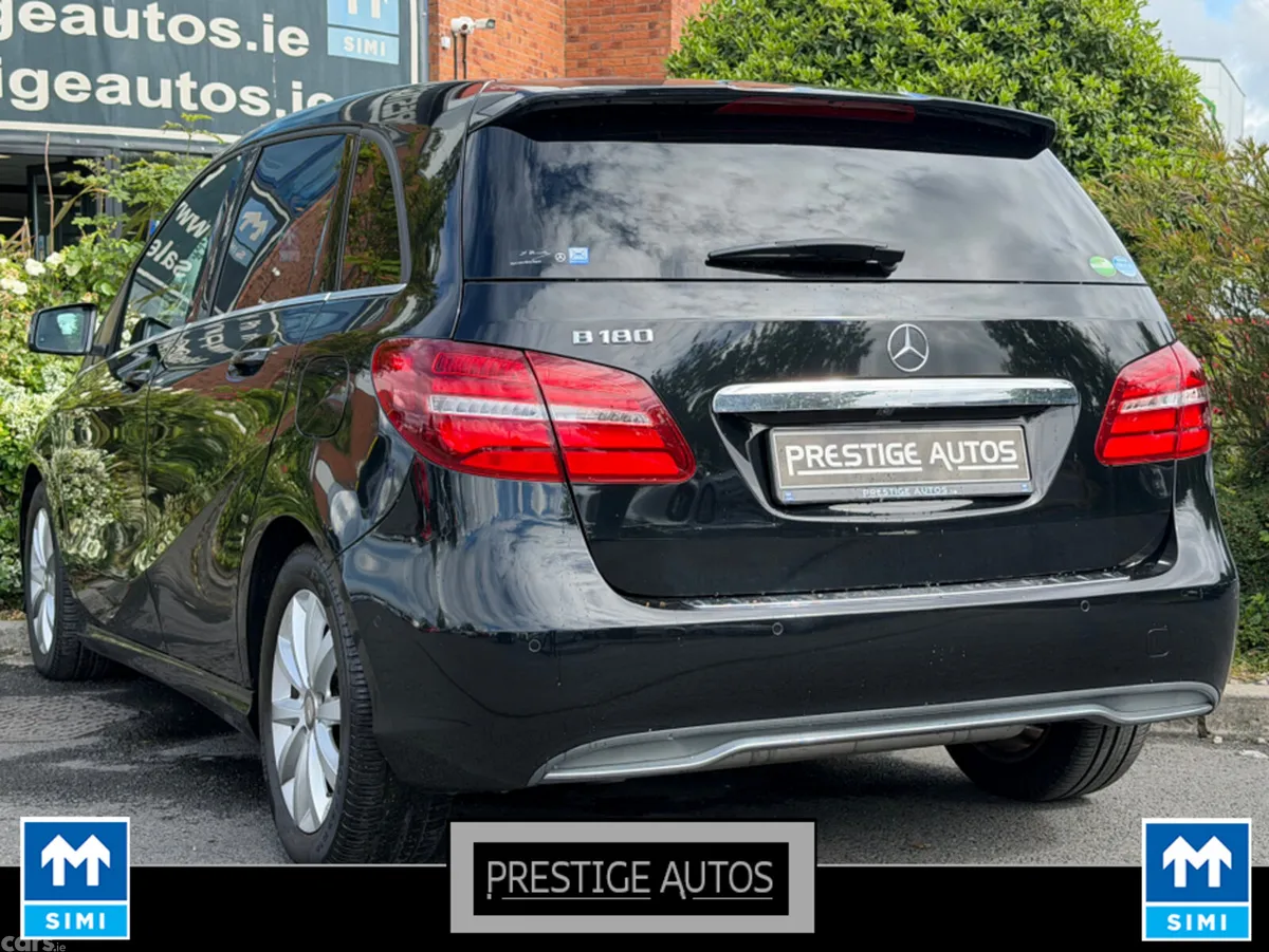 Mercedes-Benz B-Class Hatchback, Petrol, 2016, Black