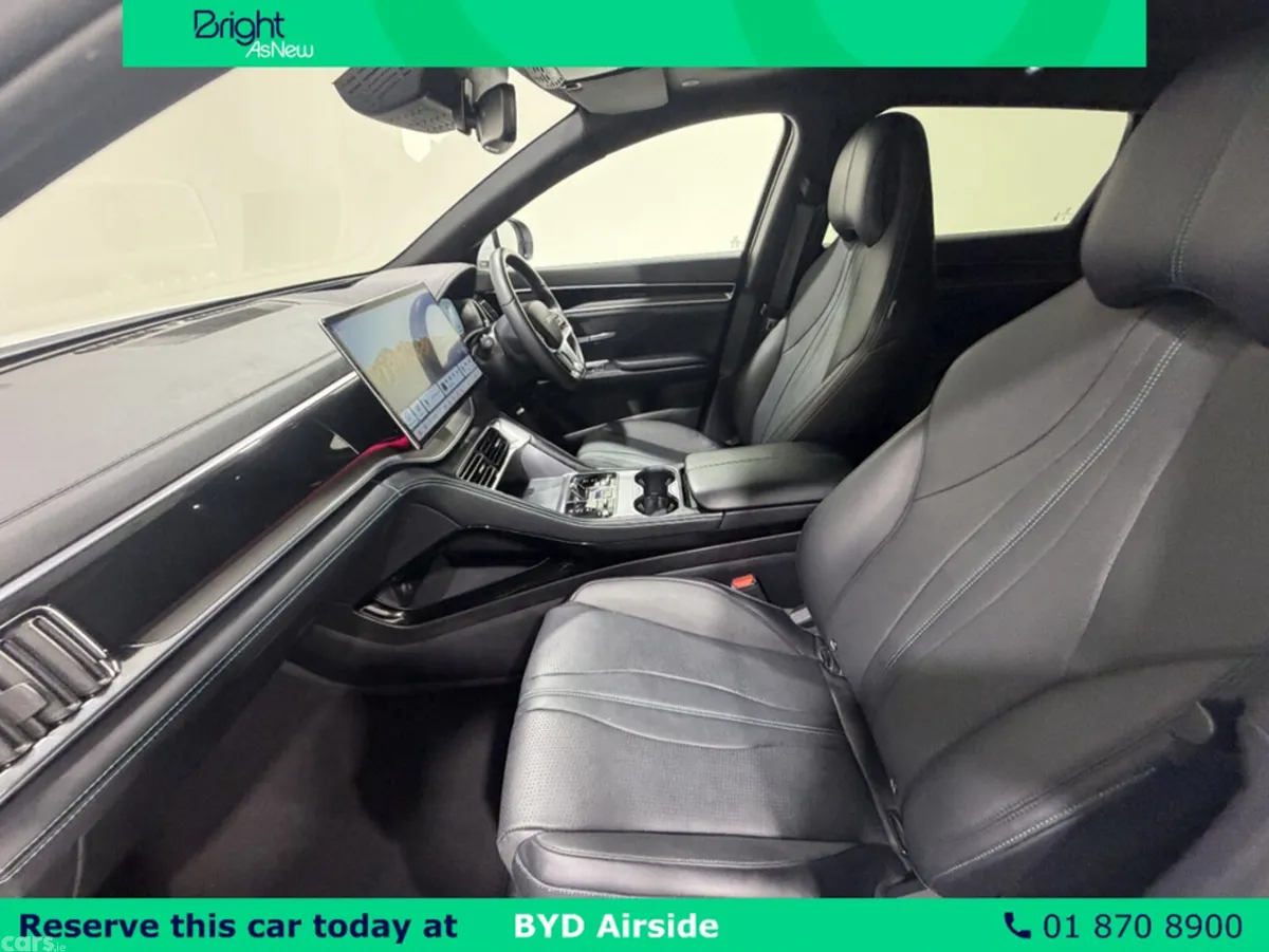 BYD SEAL Hatchback, Petrol Plug-in Hybrid, 2025, White