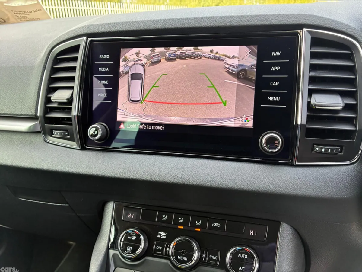 Skoda Karoq SUV, Petrol, 2024, Black