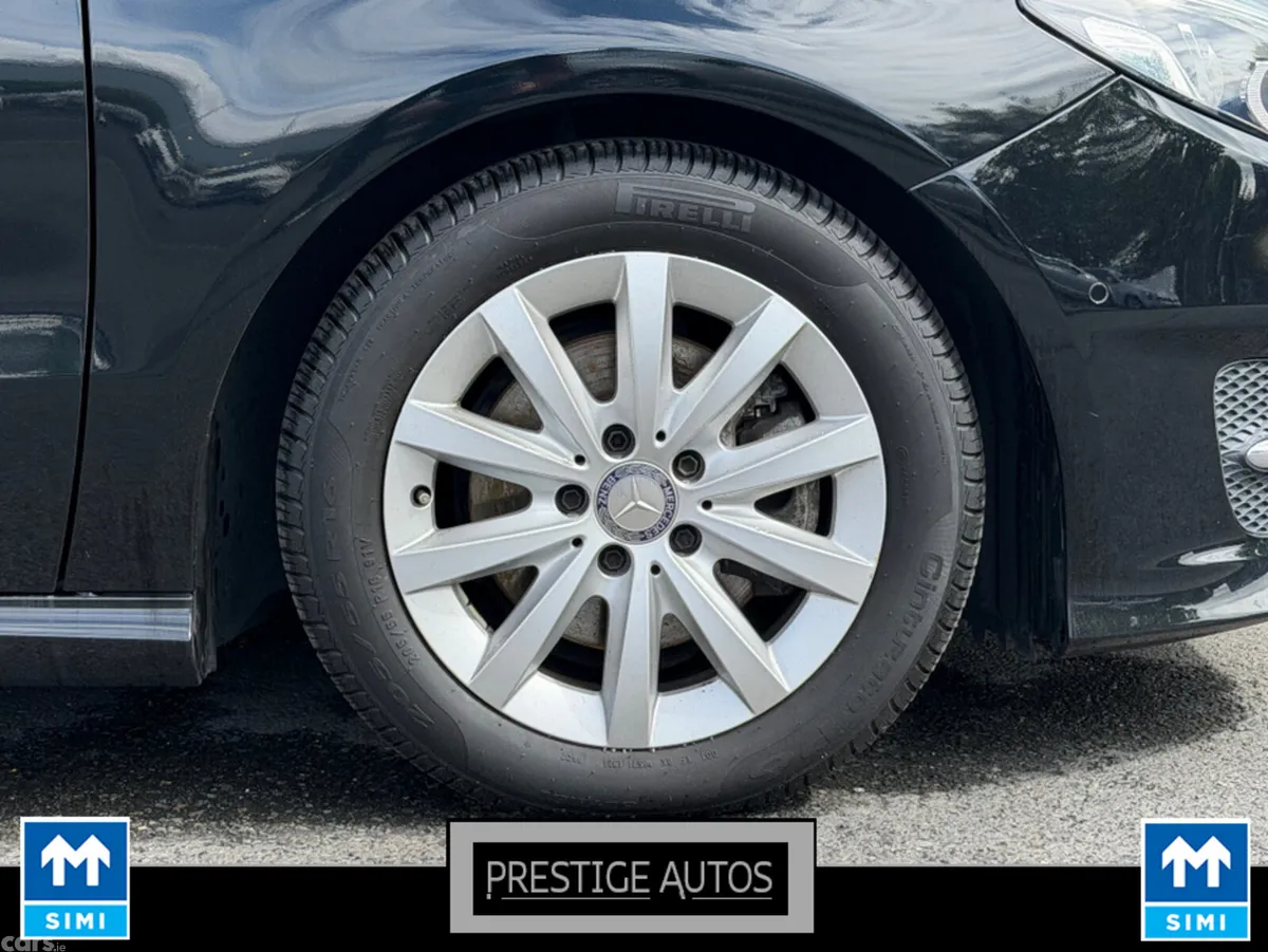 Mercedes-Benz B-Class Hatchback, Petrol, 2016, Black