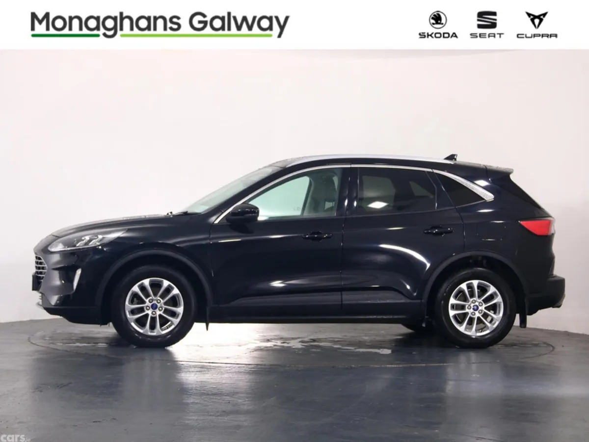 Ford Kuga MPV, Diesel, 2022, Black