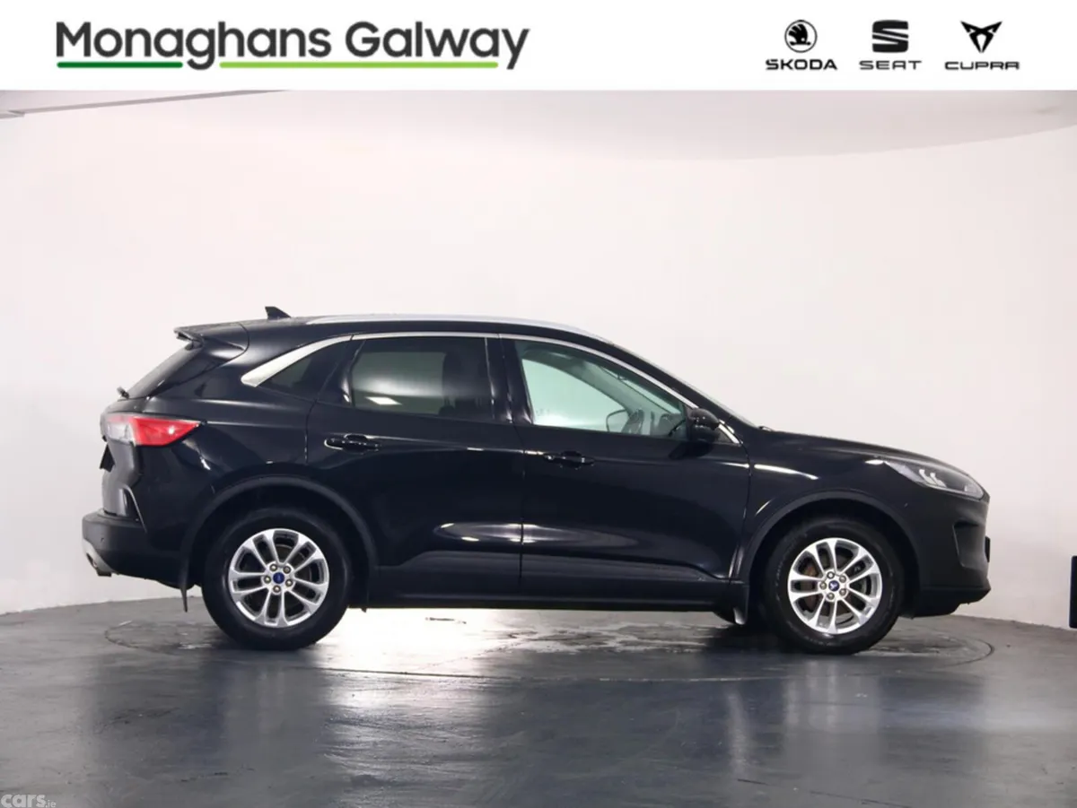 Ford Kuga MPV, Diesel, 2022, Black