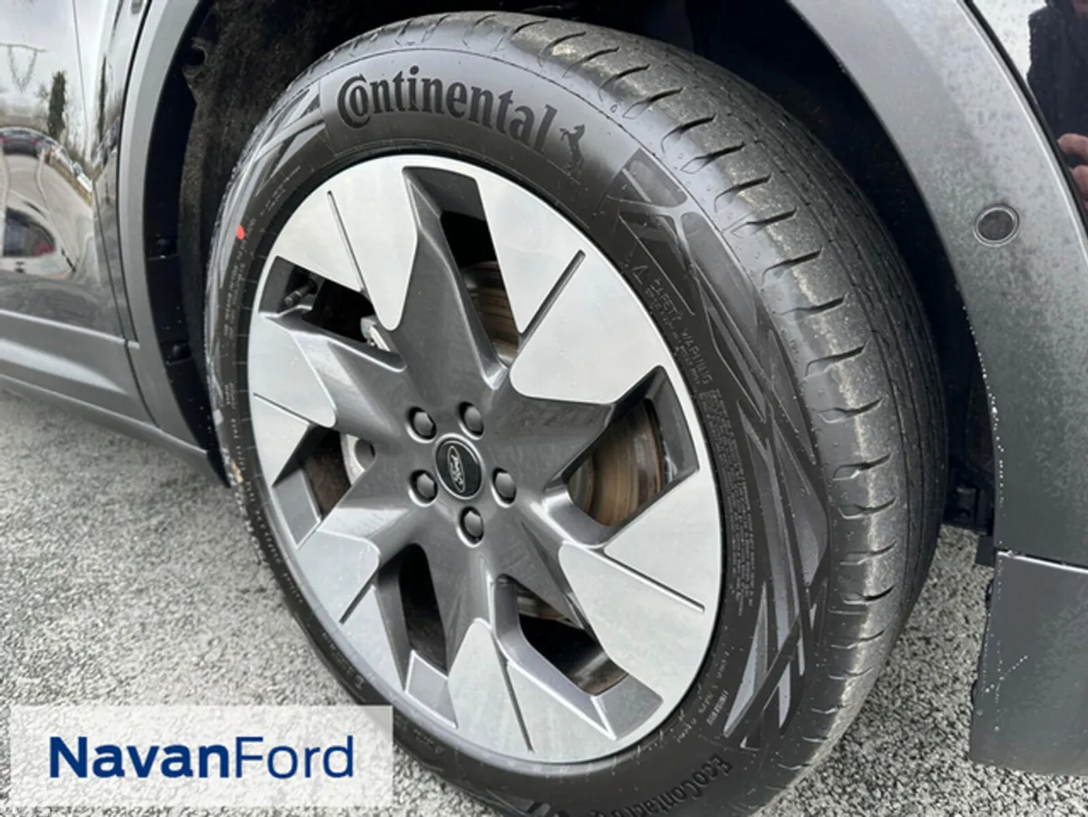 Ford Explorer SUV, Electric, 2027, Black