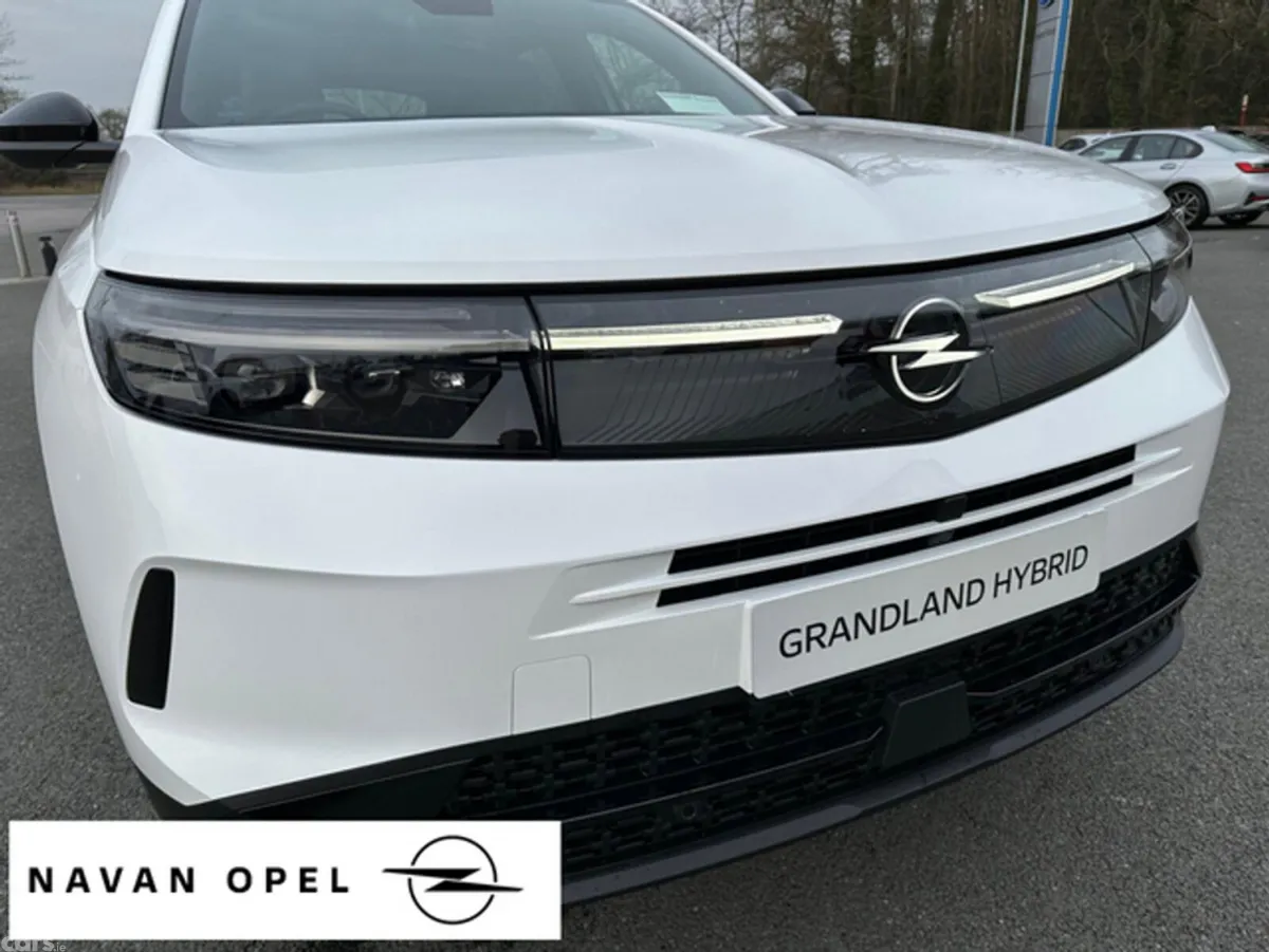 Opel Grandland SUV, Petrol Hybrid, 2027, White