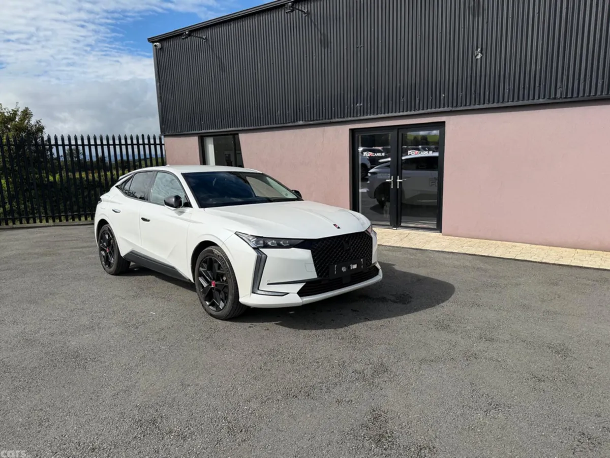 DS Automobiles DS 4 Hatchback, Petrol, 2024, White