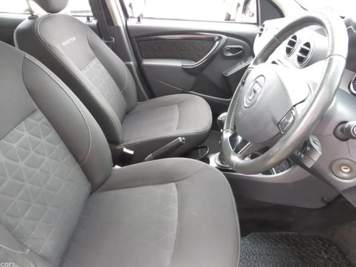 Dacia Duster Hatchback, Diesel, 2015, Black
