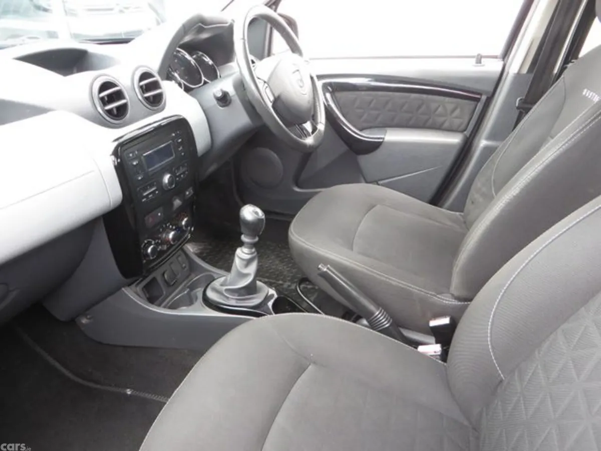 Dacia Duster Hatchback, Diesel, 2015, Black