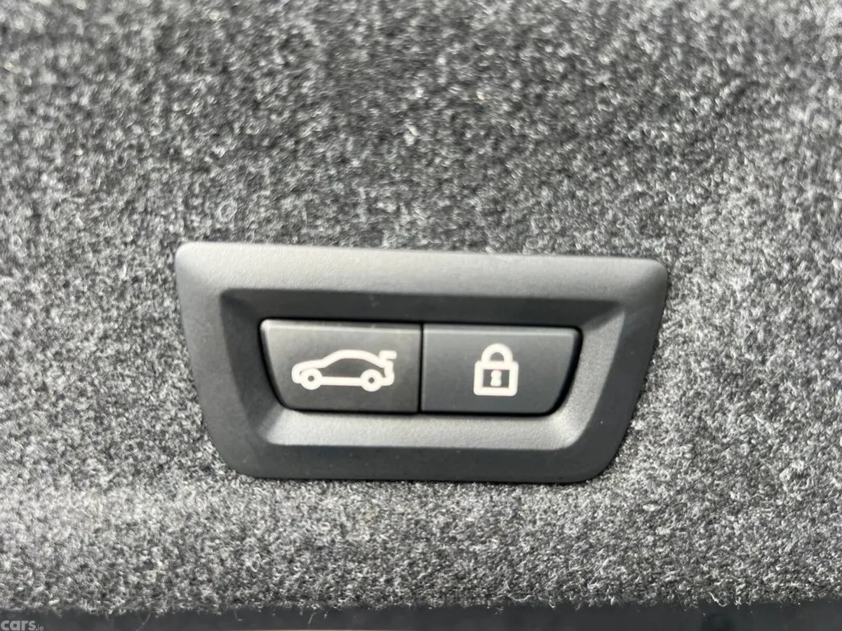 BMW 3-Series Saloon, Petrol Plug-in Hybrid, 2022, White