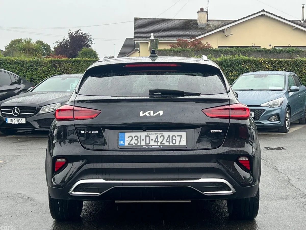 Kia XCeed Hatchback, Petrol Plug-in Hybrid, 2023, Black