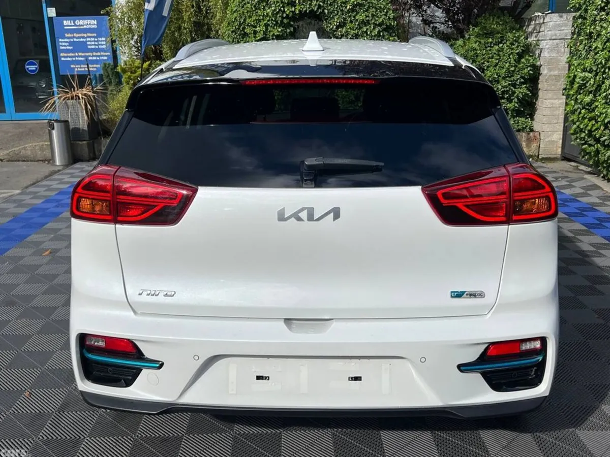 Kia e-Niro SUV, Electric, 2022, White