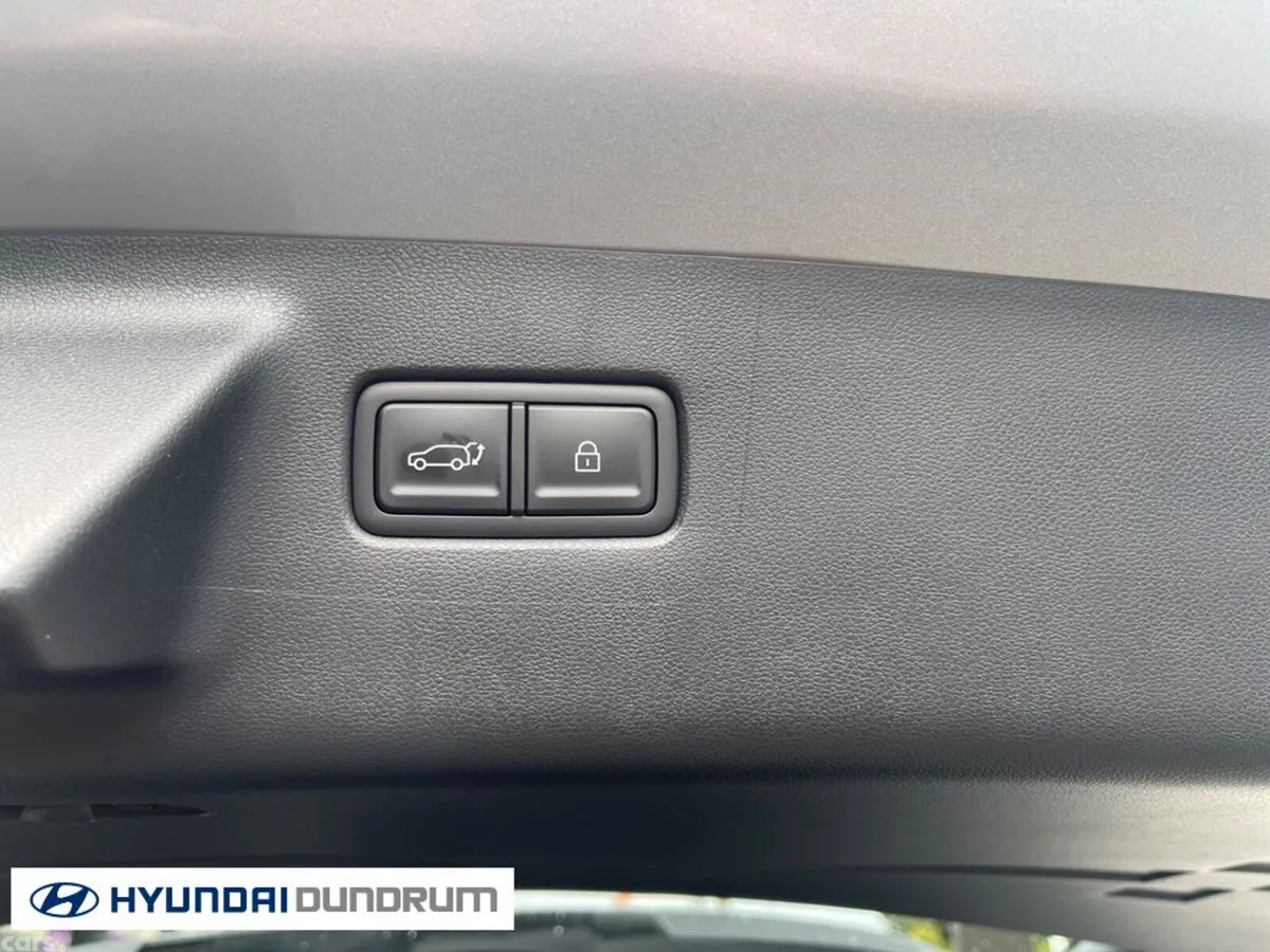 Hyundai Santa Fe Estate, Petrol Plug-in Hybrid, 2026, Grey