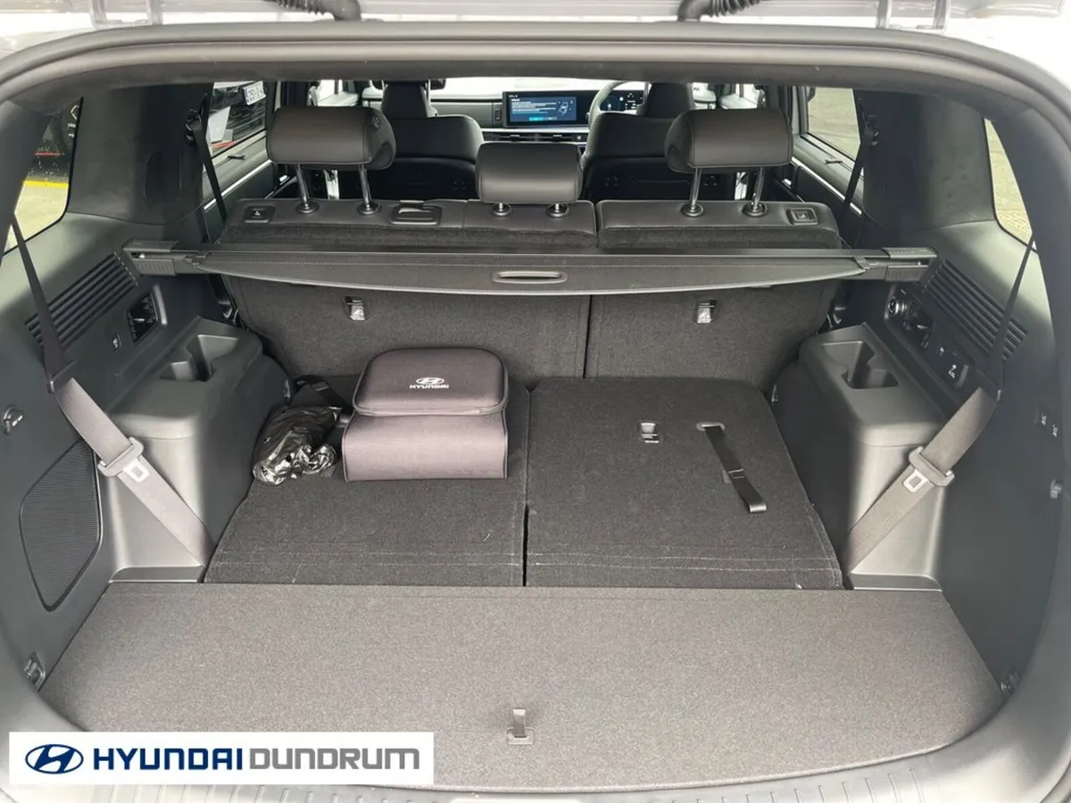 Hyundai Santa Fe Estate, Petrol Plug-in Hybrid, 2026, Grey