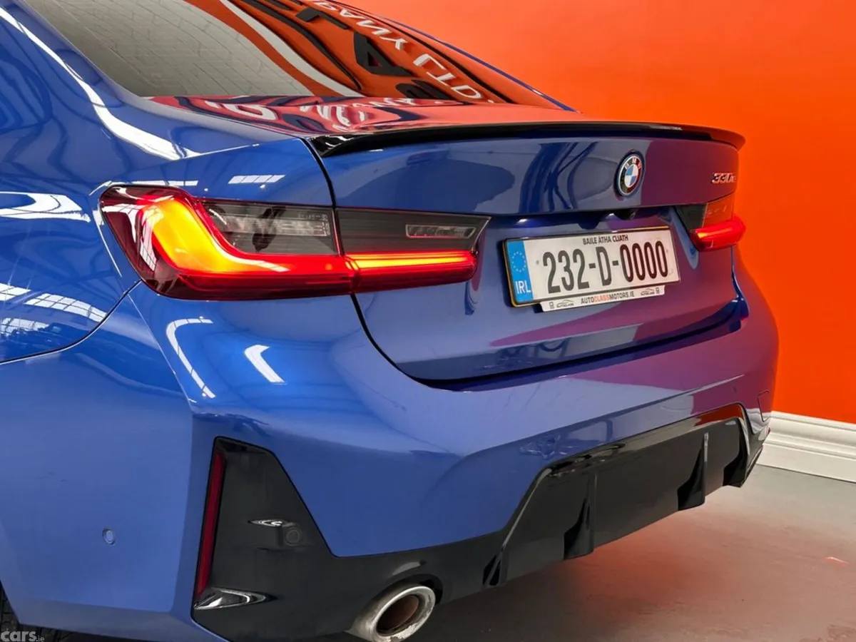 BMW 3-Series Saloon, Petrol Plug-in Hybrid, 2023, Blue