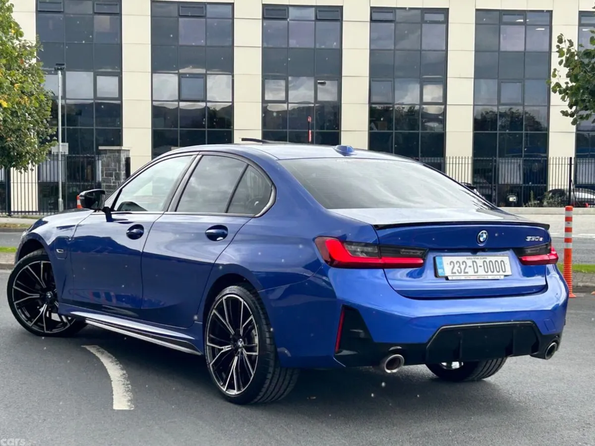 BMW 3-Series Saloon, Petrol Plug-in Hybrid, 2023, Blue