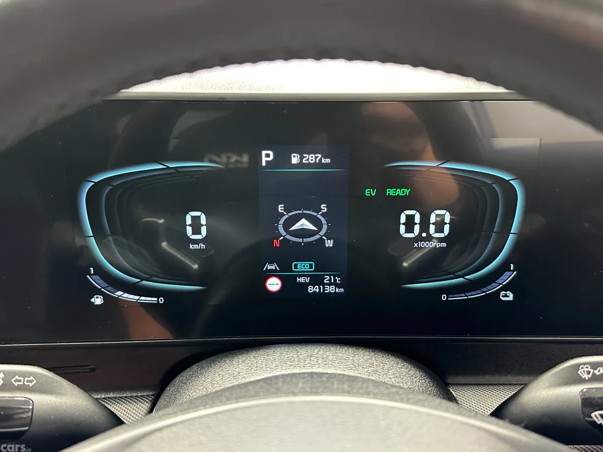 Kia Sportage SUV, Petrol Plug-in Hybrid, 2023, White