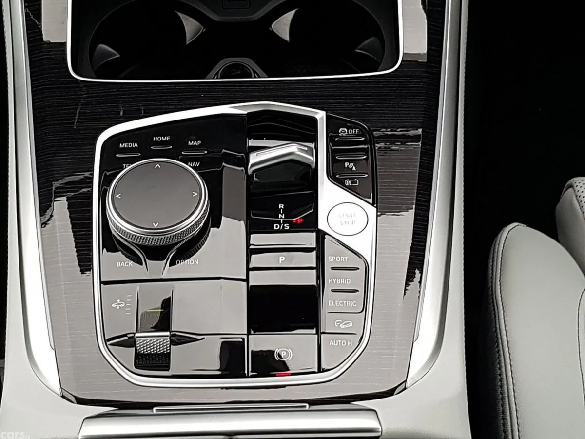 BMW X5 SUV, Petrol Plug-in Hybrid, 2026, Blue