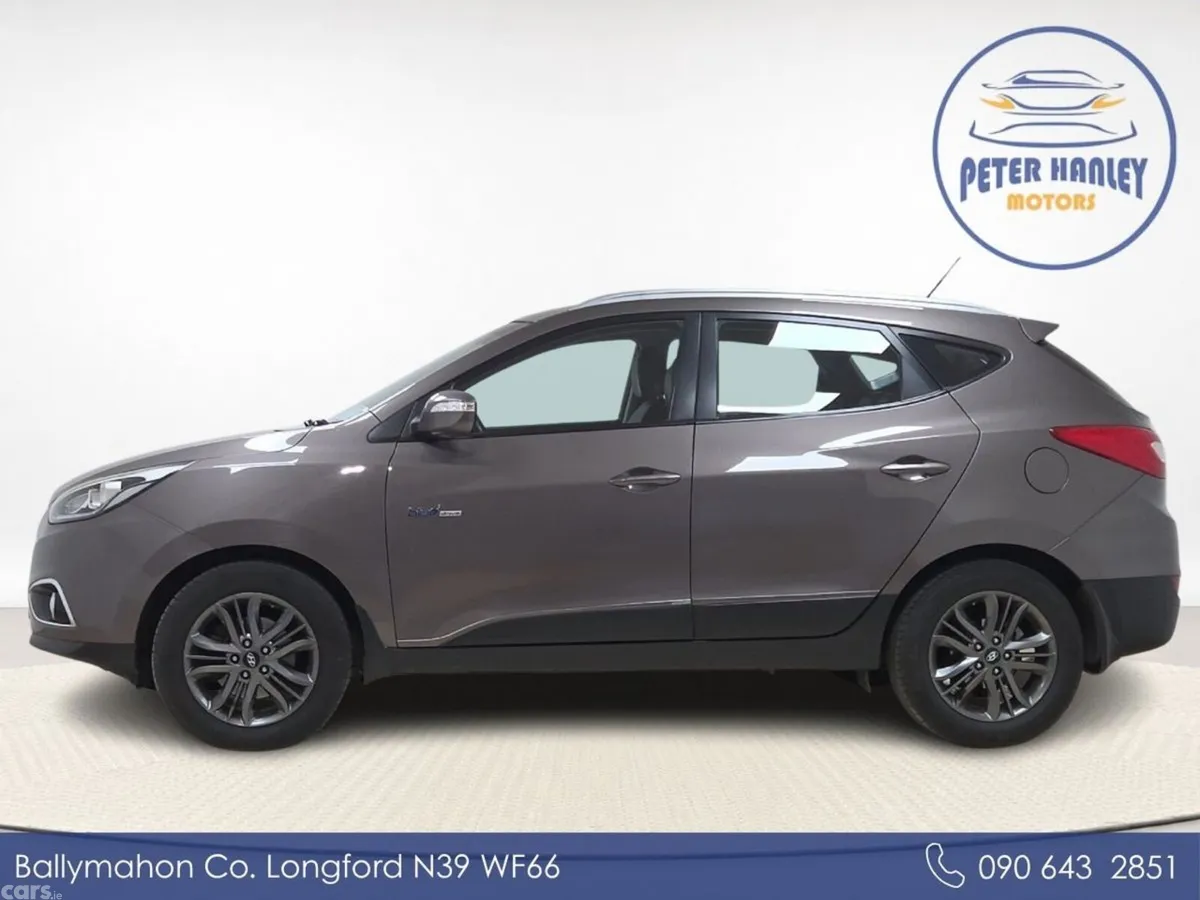 Hyundai ix35 SUV, Diesel, 2015, Gold