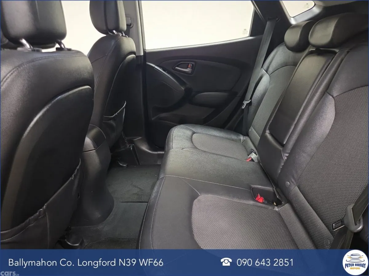 Hyundai ix35 SUV, Diesel, 2015, Gold