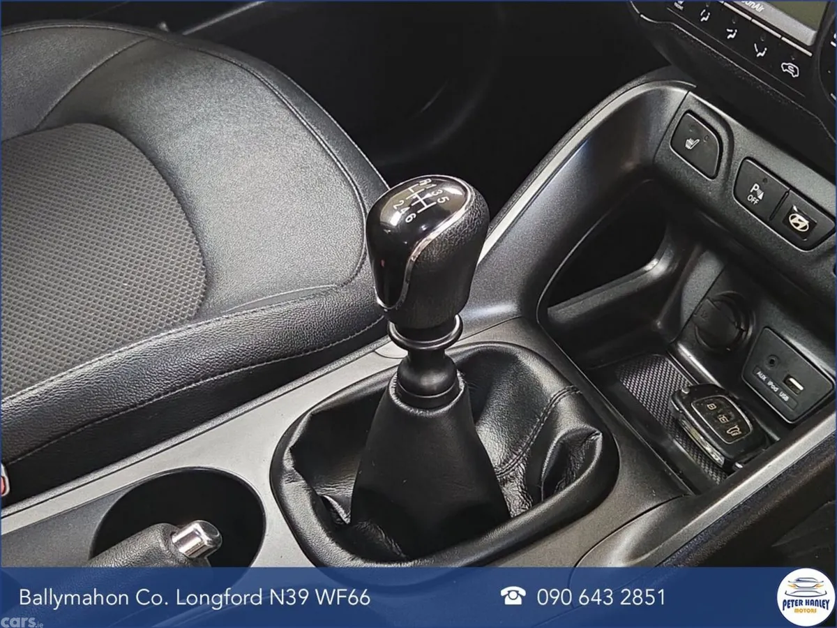 Hyundai ix35 SUV, Diesel, 2015, Gold