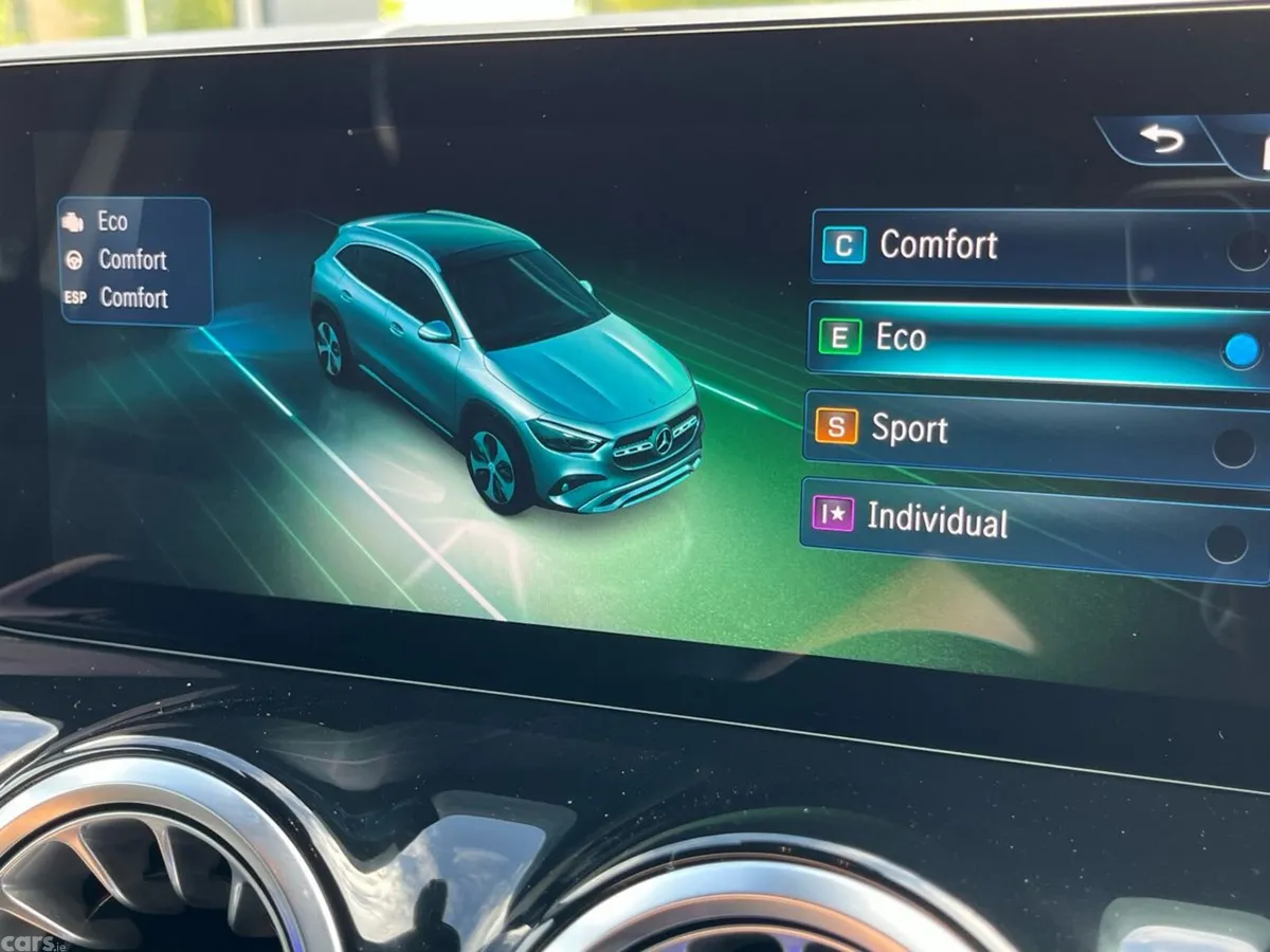 Mercedes-Benz GLA SUV, Diesel, 2026, Silver