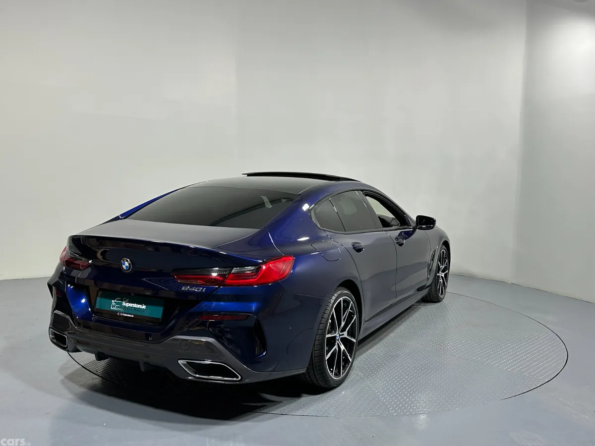 BMW 8-Series Coupe, Petrol, 2020, Blue