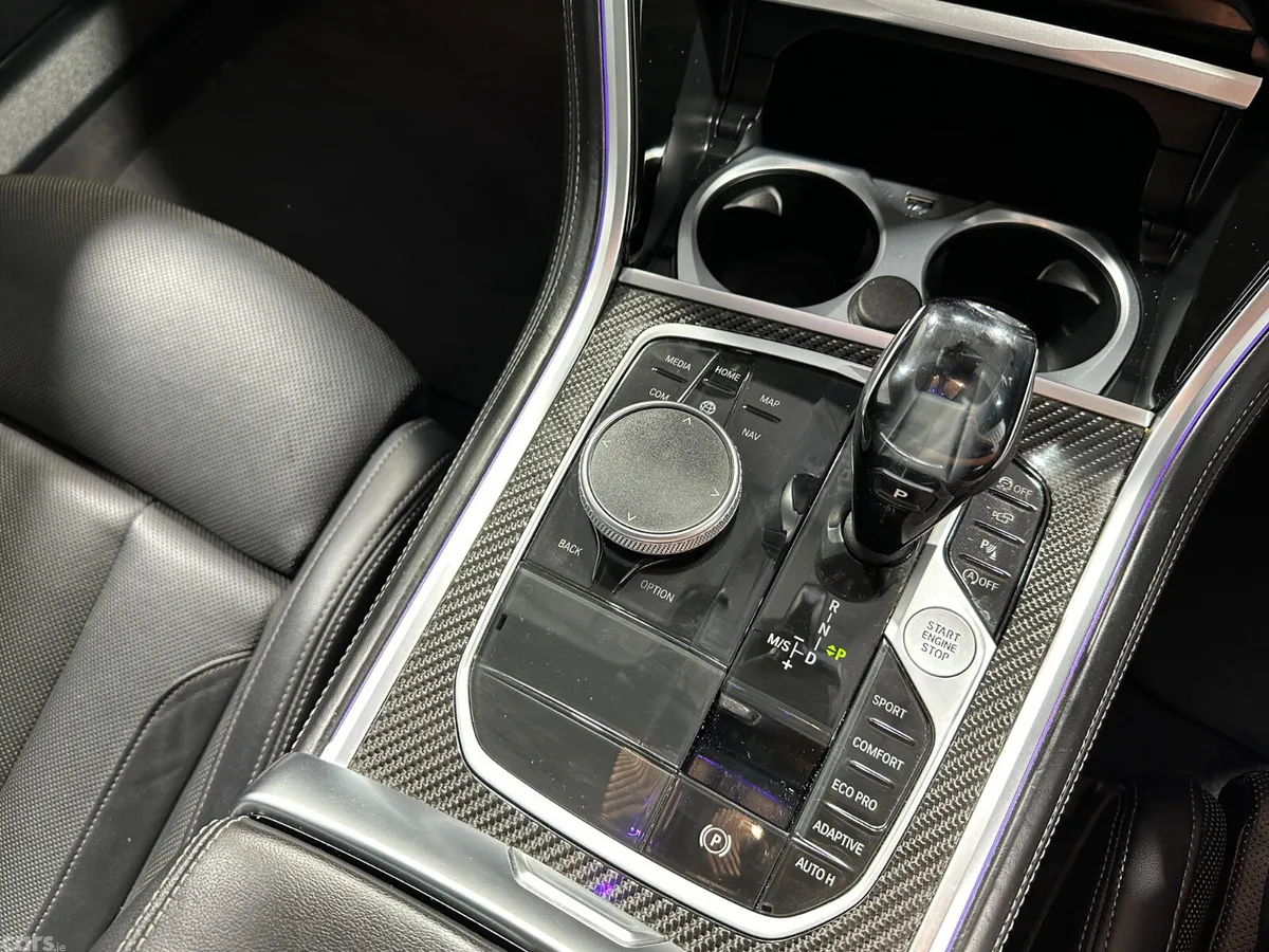 BMW 8-Series Coupe, Petrol, 2020, Blue