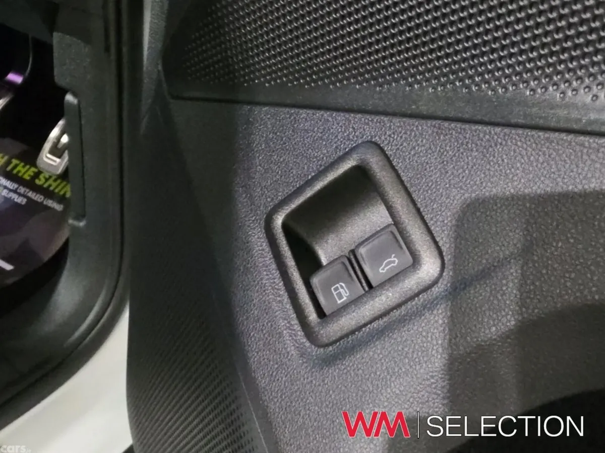 Volkswagen Tiguan SUV, Petrol Plug-in Hybrid, 2026, White
