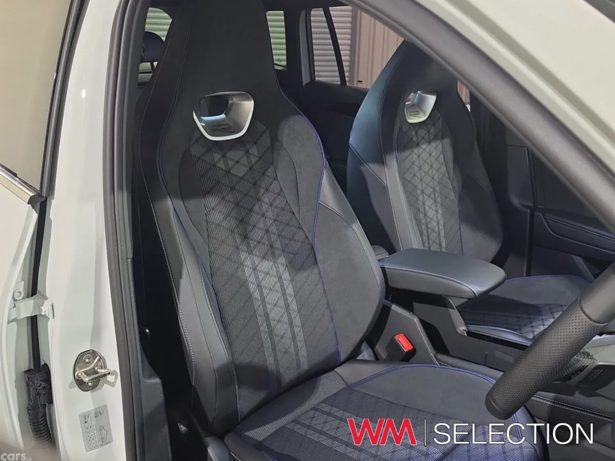 Volkswagen Tiguan SUV, Petrol Plug-in Hybrid, 2026, White