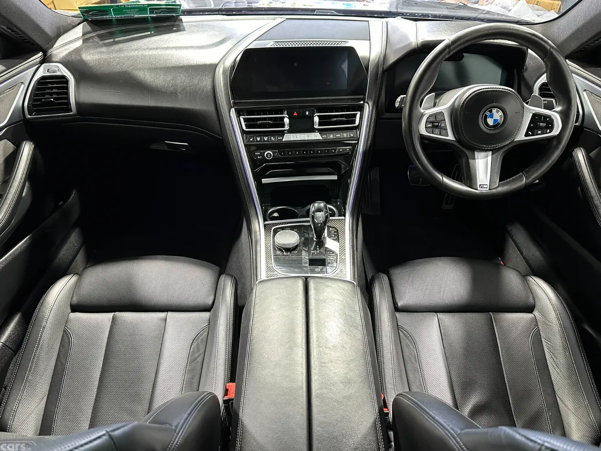 BMW 8-Series Coupe, Petrol, 2020, Blue