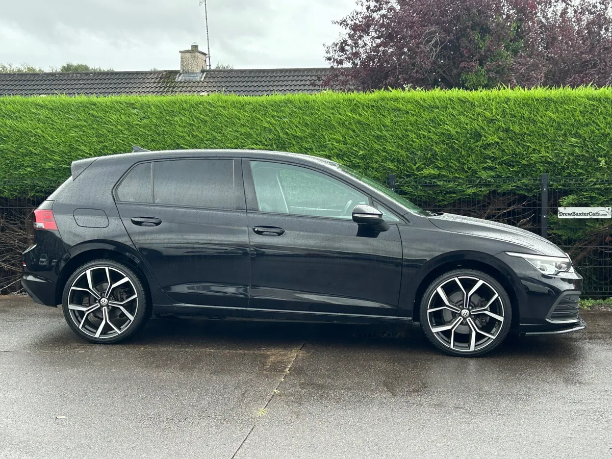 Volkswagen Golf Hatchback, Petrol Hybrid, 2022, Black