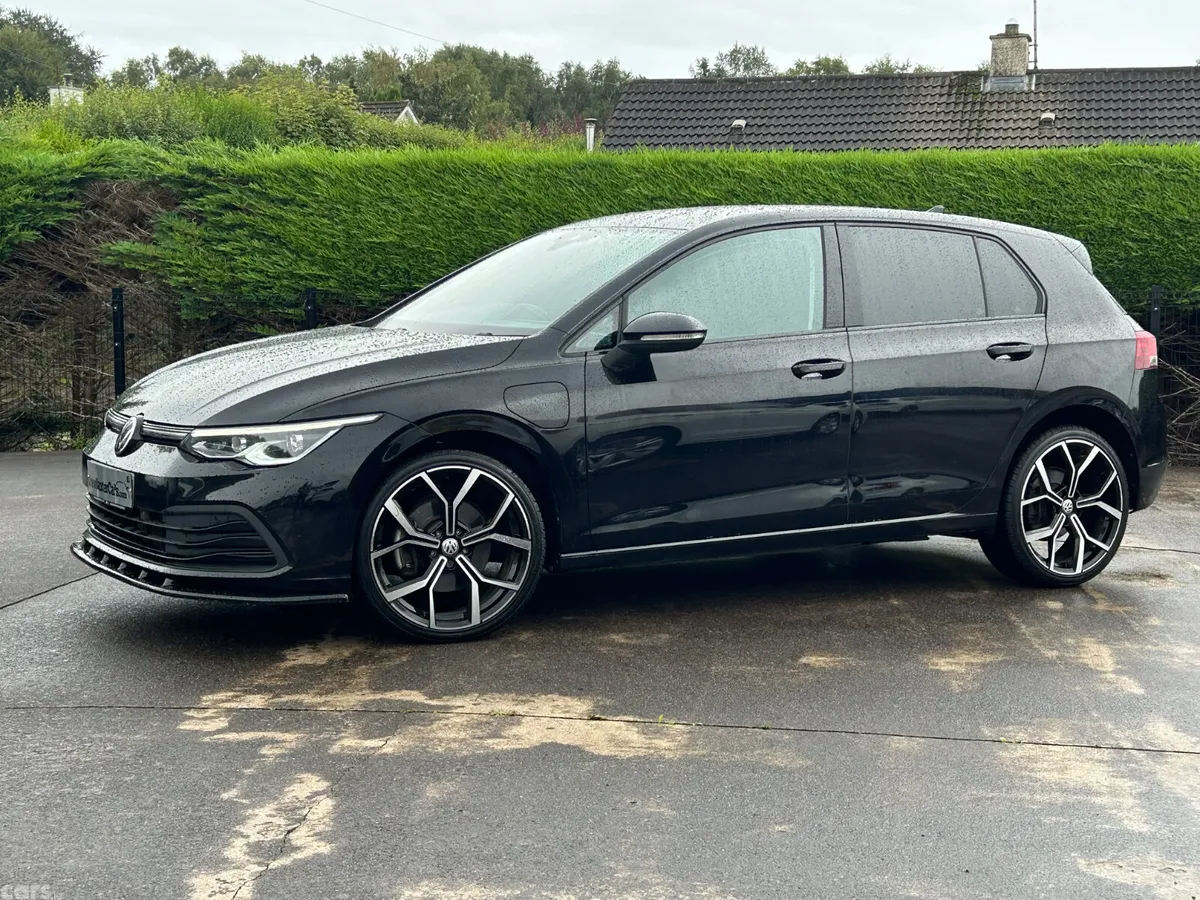Volkswagen Golf Hatchback, Petrol Hybrid, 2022, Black