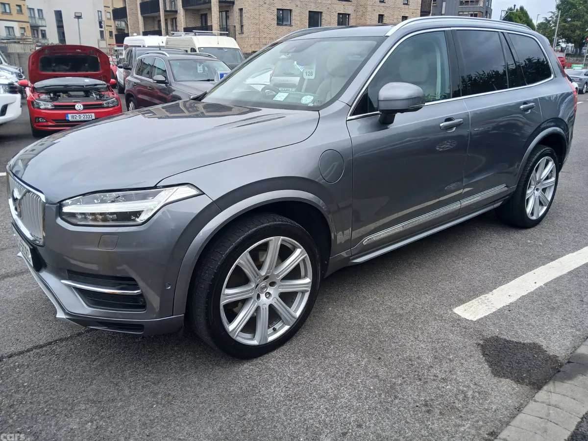 Volvo XC90 SUV, Petrol Plug-in Hybrid, 2016, Grey