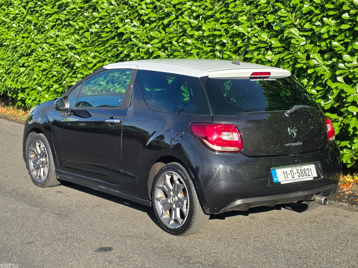 Citroen DS 3 Hatchback, Diesel, 2011, Black